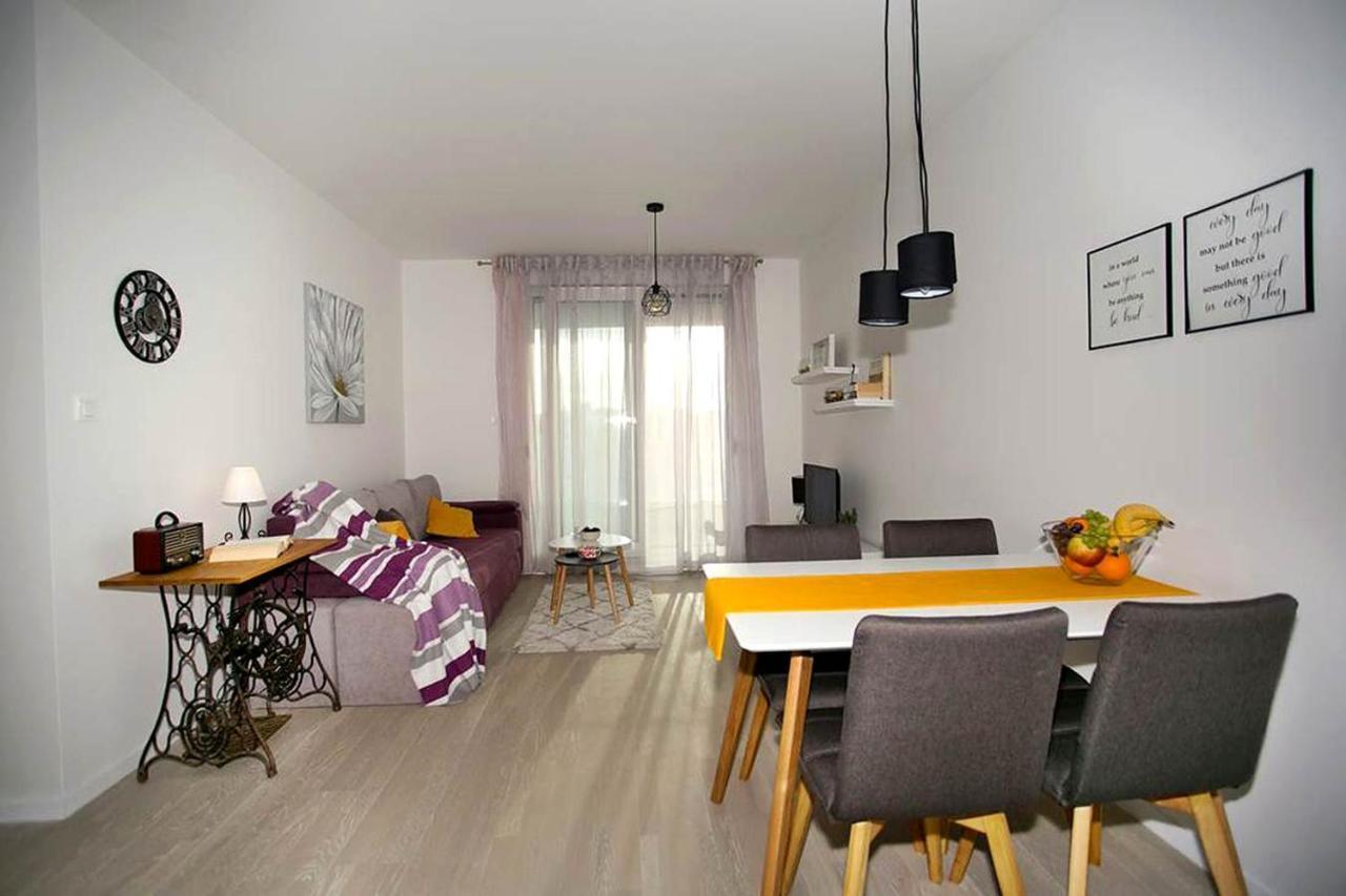 Apartment Sweet Daisy With Parking Zadar Extérieur photo